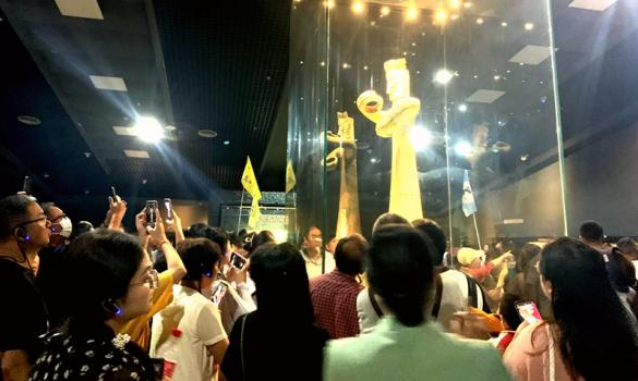 IndoorL<i></i>ink一对多讲解器在MWC2025：”讲“与“听”的智慧进阶